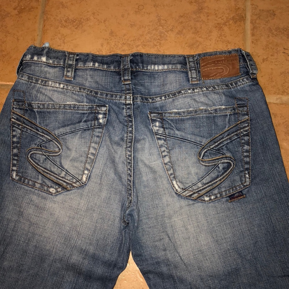 Silver Jeans - Picture 3 of 3